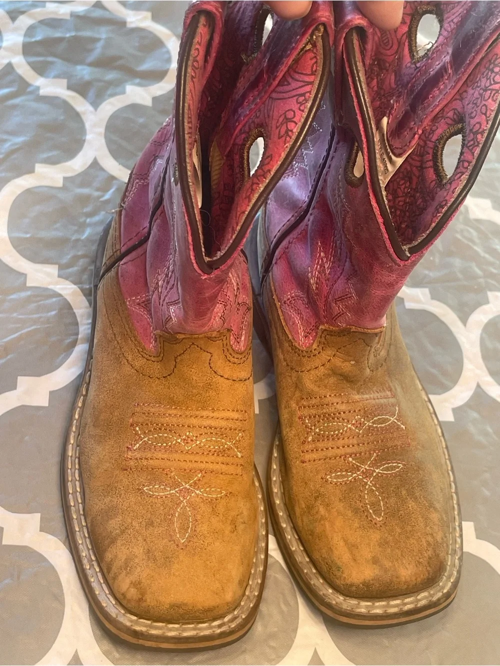 Girls Shyanne Pink and Tan leather Western Kids' Cowboy Boots size 11 horse girl